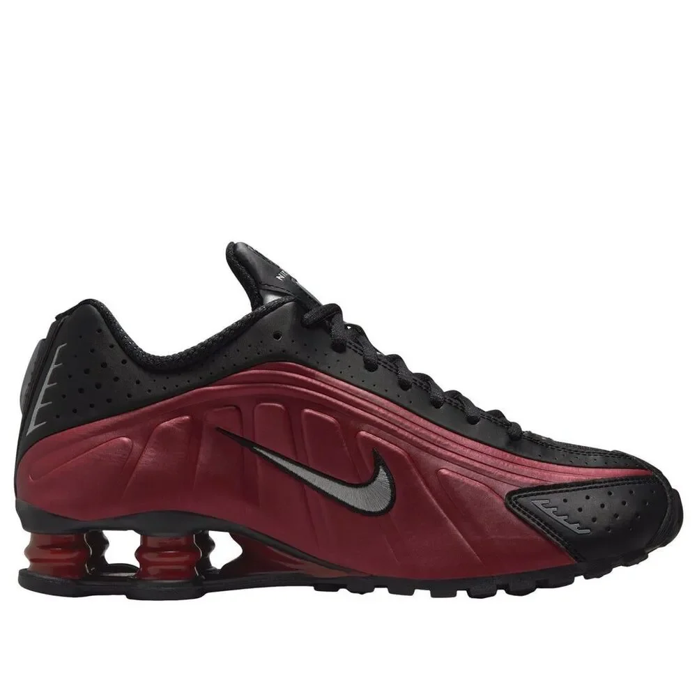 Nike Shox R4 Black Team Red Metallic Silver AR3565-009 Women’s Size 10 Men’s 8.5